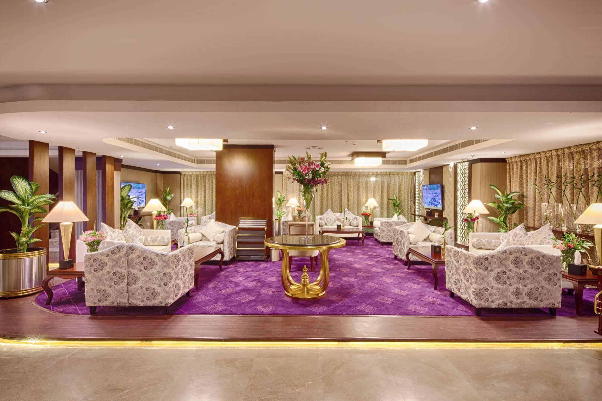 โรงแรมลาโวนา Jubail ภายนอก รูปภาพ